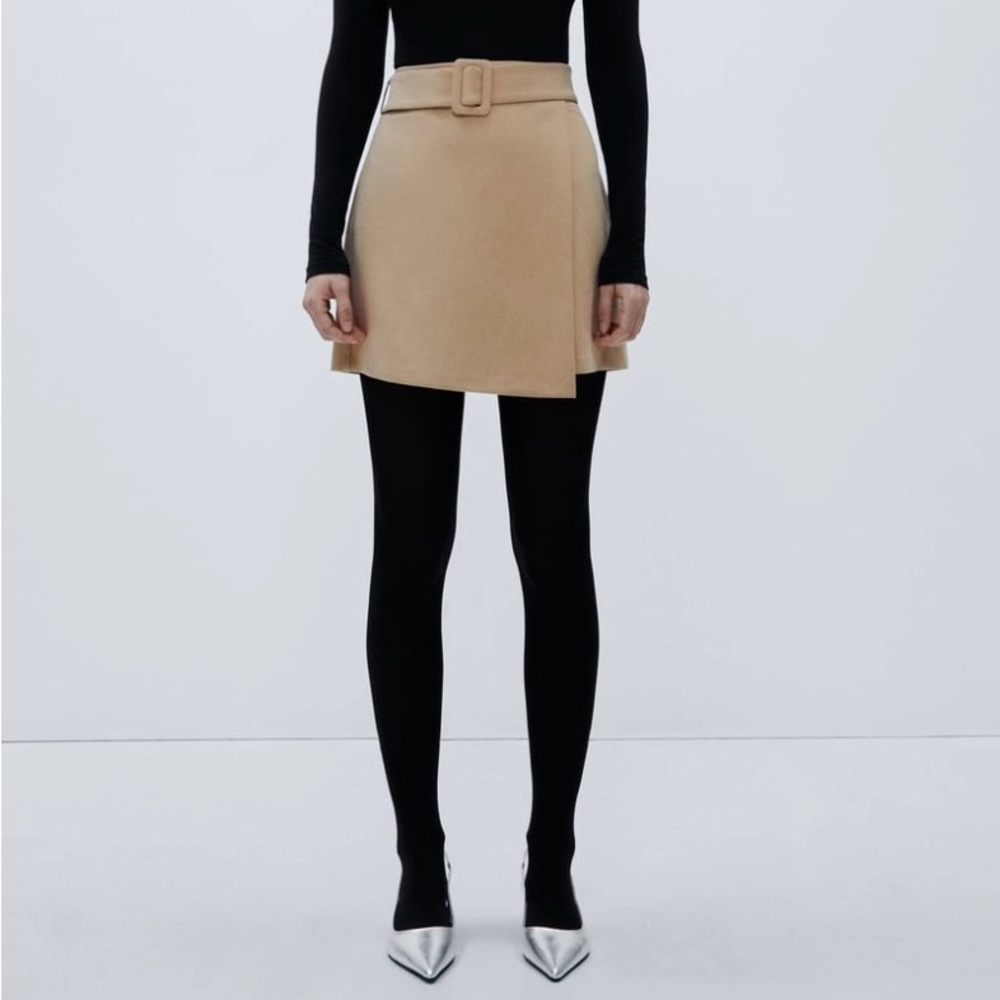 Zara short skirt with belt style 1971/196/704